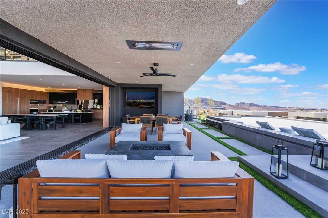 801 Dragons Eye Drive Property Photo 18