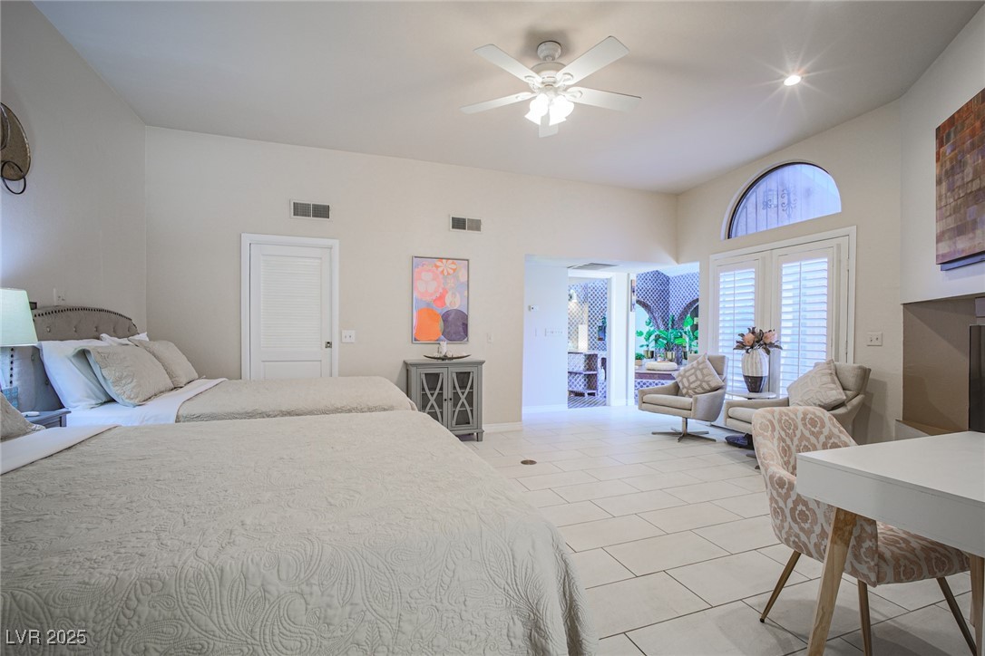 5323 Taravilla Circle Property Photo 23