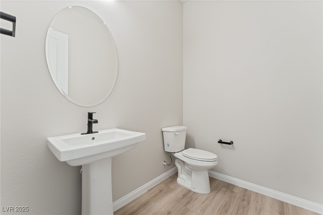 6324 Zephyr Peak Court Property Photo 38