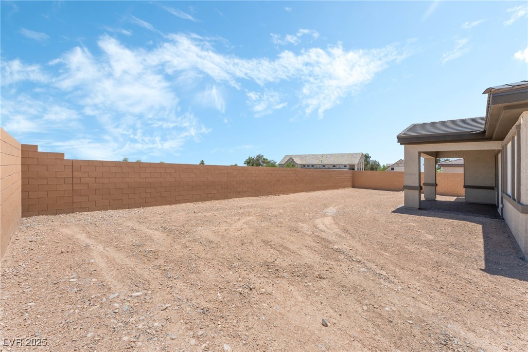 6324 Zephyr Peak Court Property Photo 40