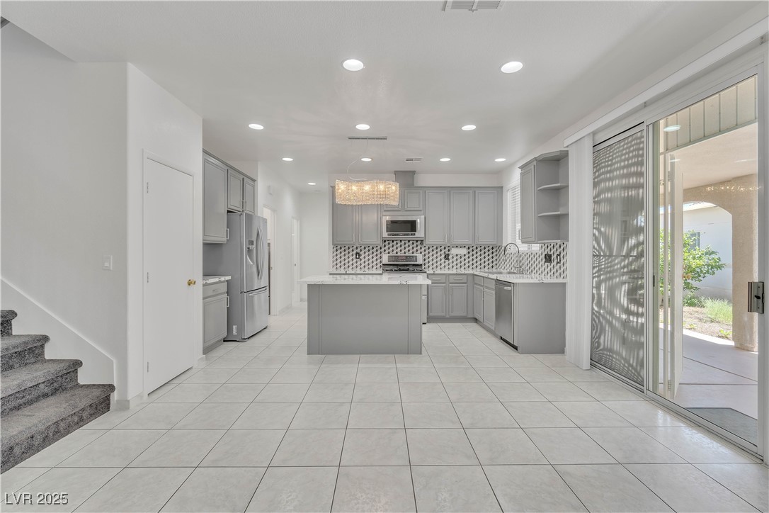 7917 Sally Irene Court Property Photo 2