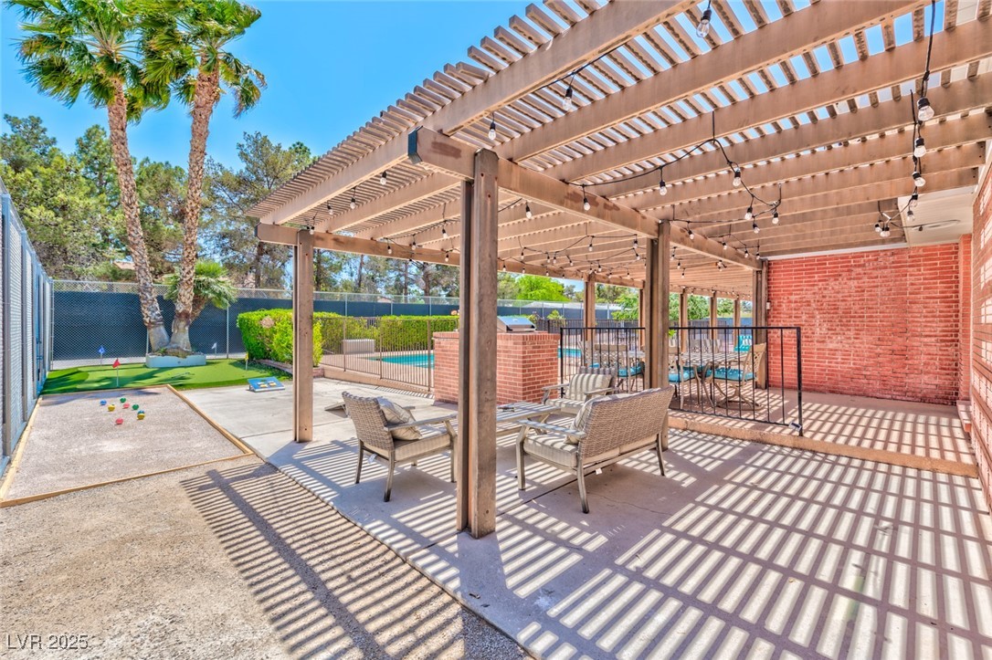 2825 East Hacienda Avenue Property Photo 12