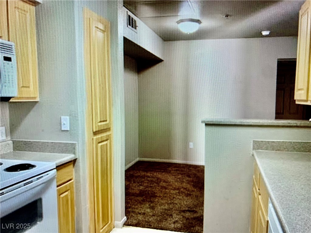 6955 North Durango Drive 3016 Property Photo 7