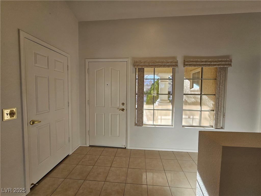 3104 Archwood Way Property Photo 16