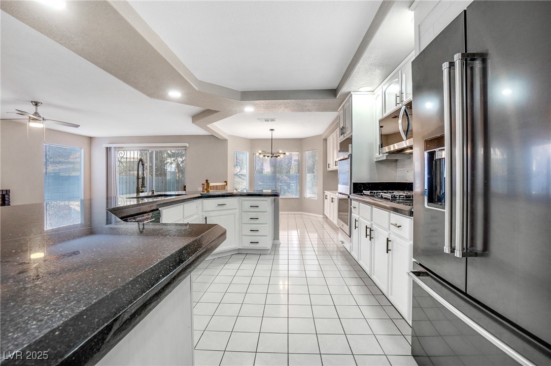 7500 Bush Garden Avenue Property Photo 10