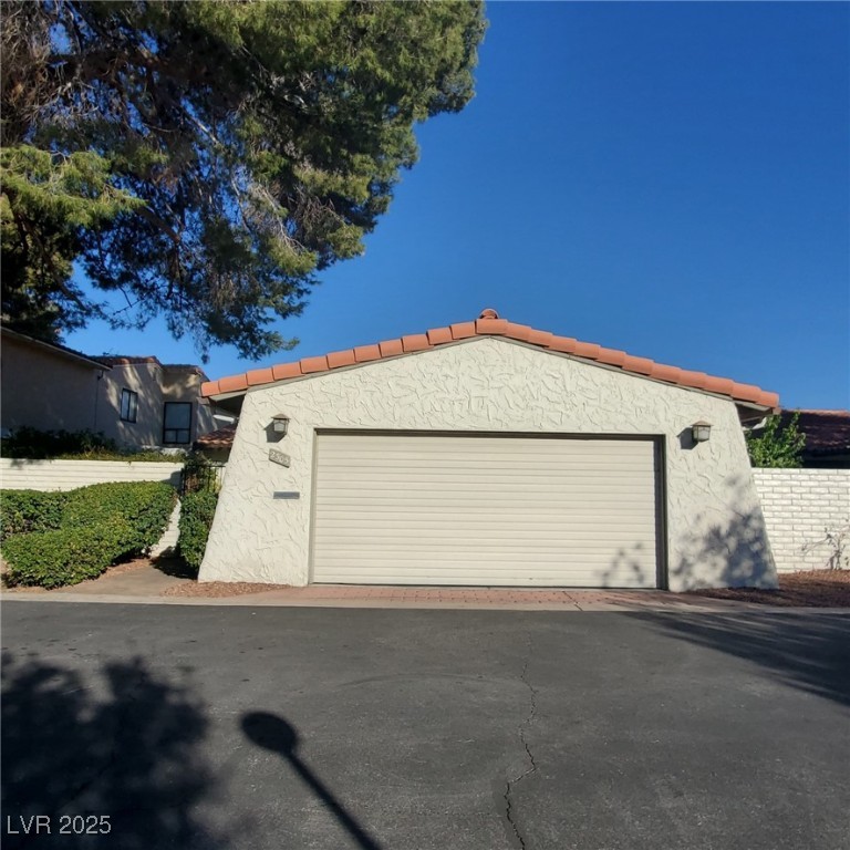 2305 Plaza Del Grande Property Photo