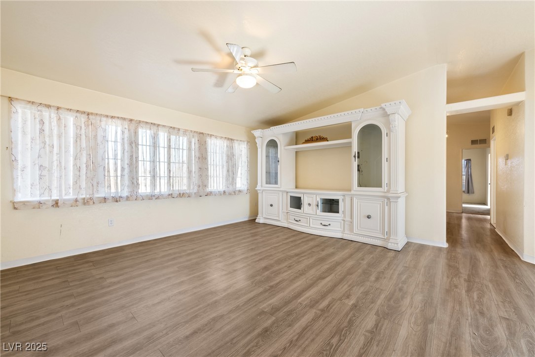 2231 Deacon Street Property Photo 15