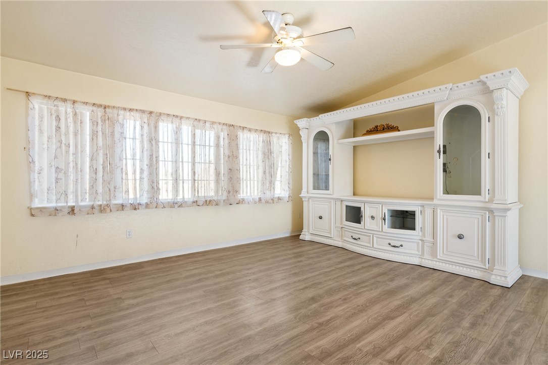 2231 Deacon Street Property Photo 16