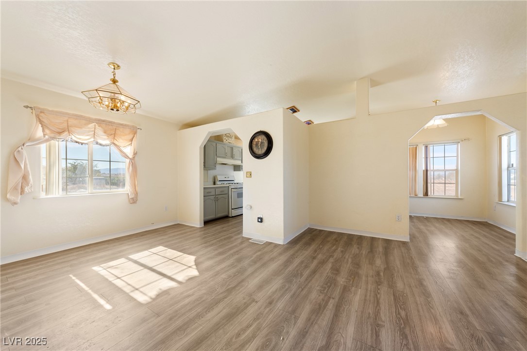 2231 Deacon Street Property Photo 18