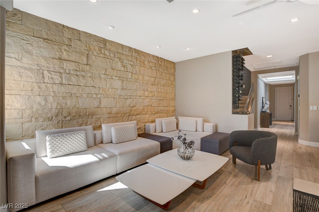 11023 Bellatrix Court Property Photo 15