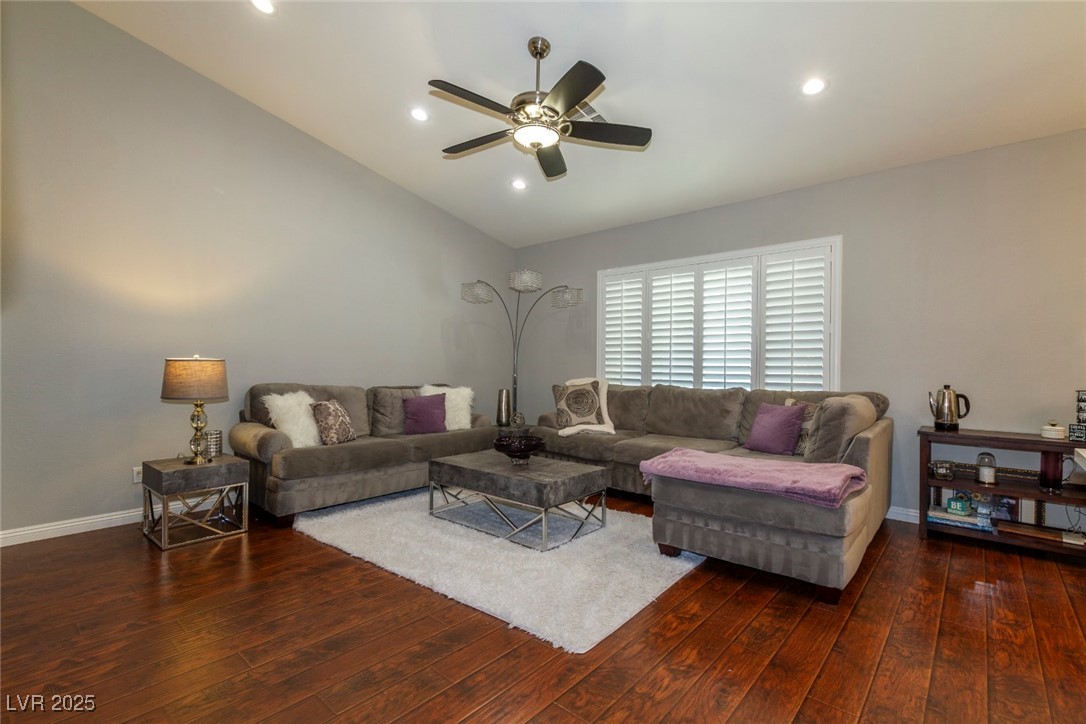 1905 Sirocco Court Property Photo 10