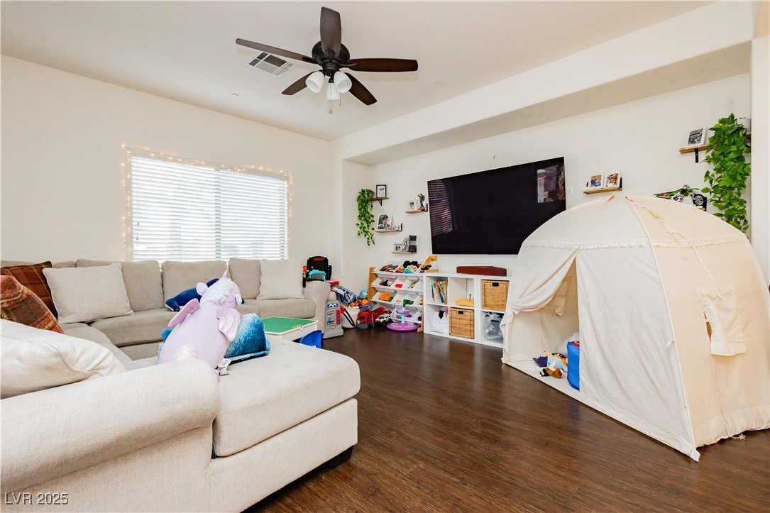 1092 Via Corto Street Property Photo 8