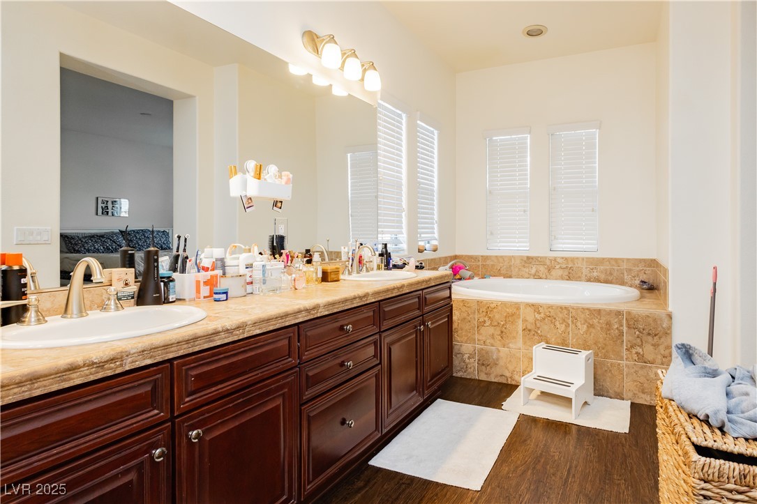 1092 Via Corto Street Property Photo 15