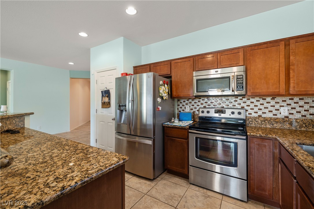 5081 Monte Penne Way Property Photo 4