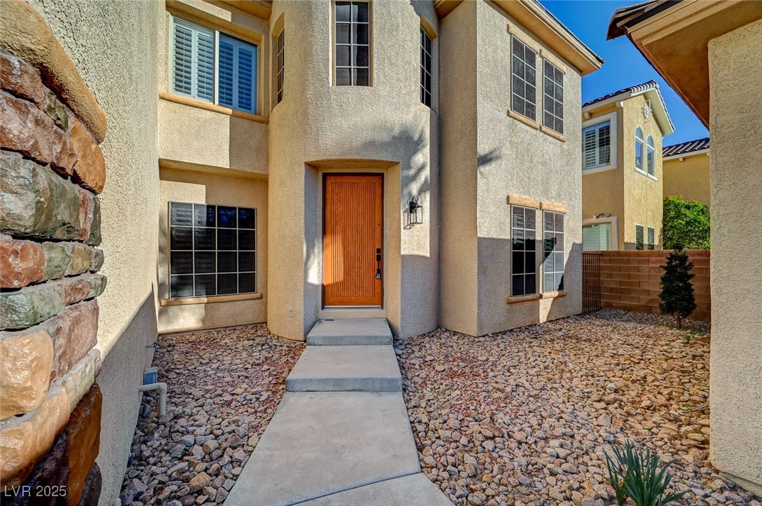 10530 Eagle Nest Street Property Photo 2