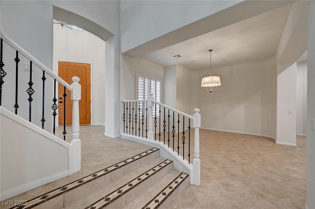 10530 Eagle Nest Street Property Photo 7