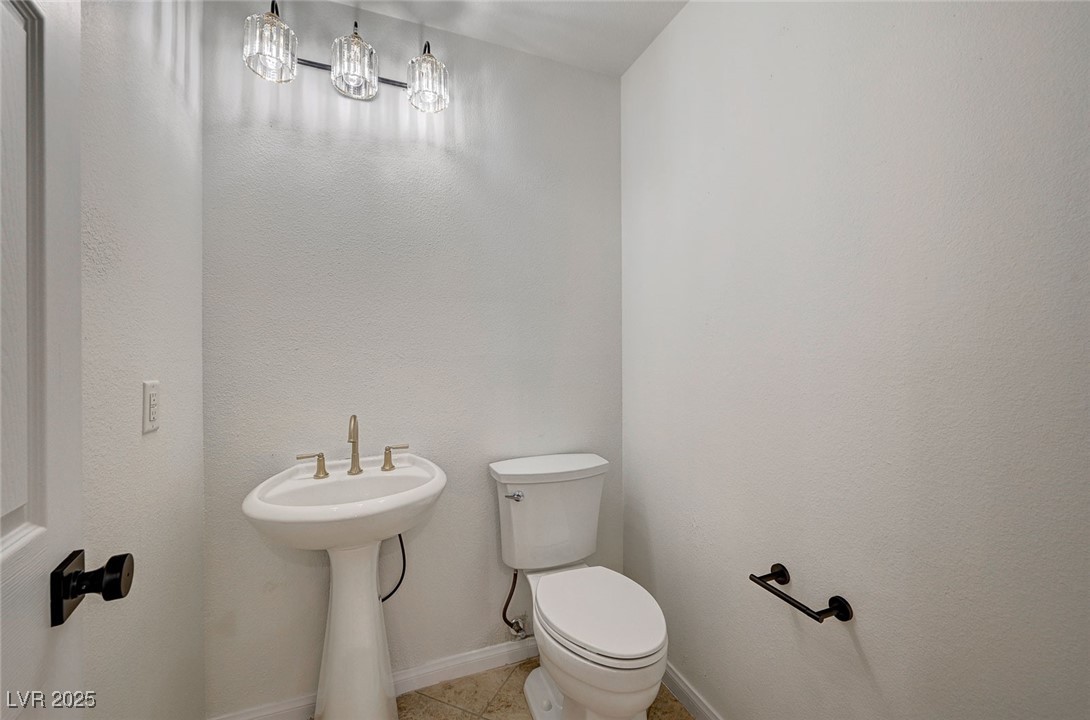 10530 Eagle Nest Street Property Photo 18