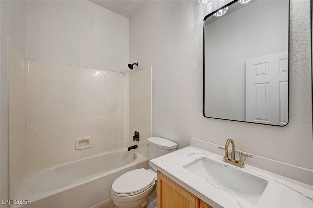10530 Eagle Nest Street Property Photo 20