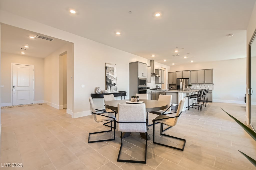 10026 Honey Rose Avenue Property Photo 1