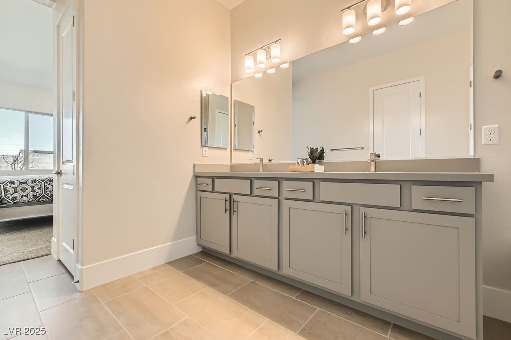 10026 Honey Rose Avenue Property Photo 24