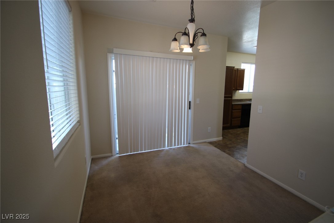 1286 Horizon Village Avenue Property Photo 6