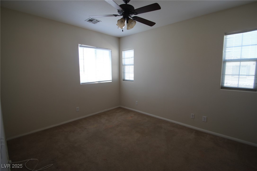 1286 Horizon Village Avenue Property Photo 11