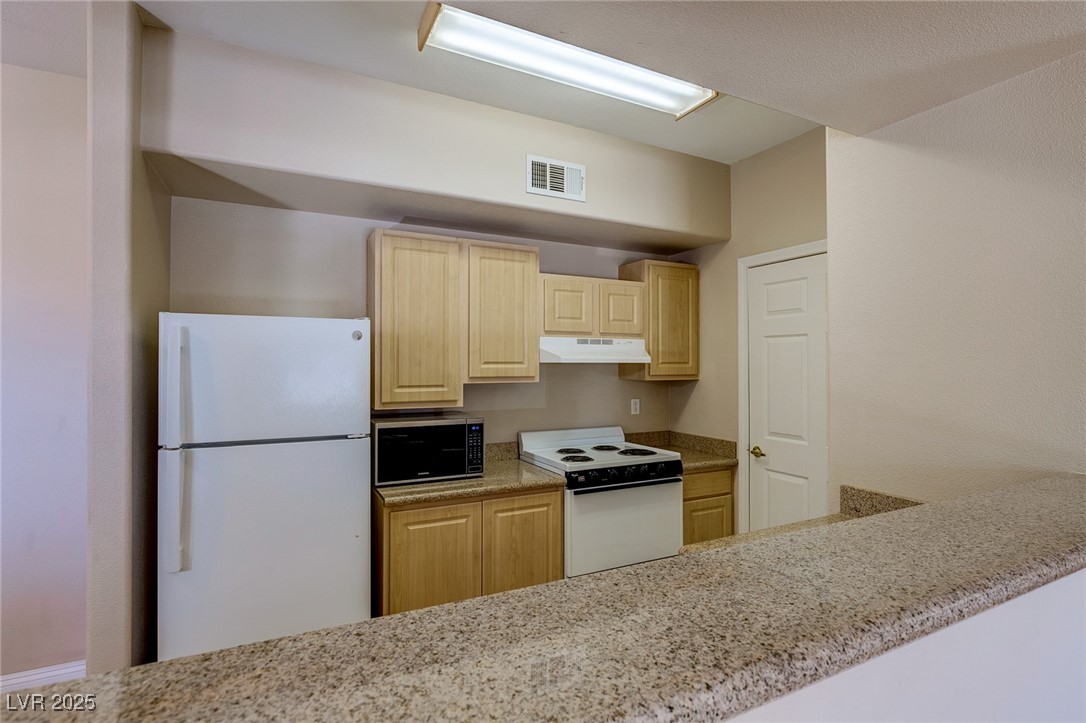 8000 West Badura Avenue 1130 Property Photo 12