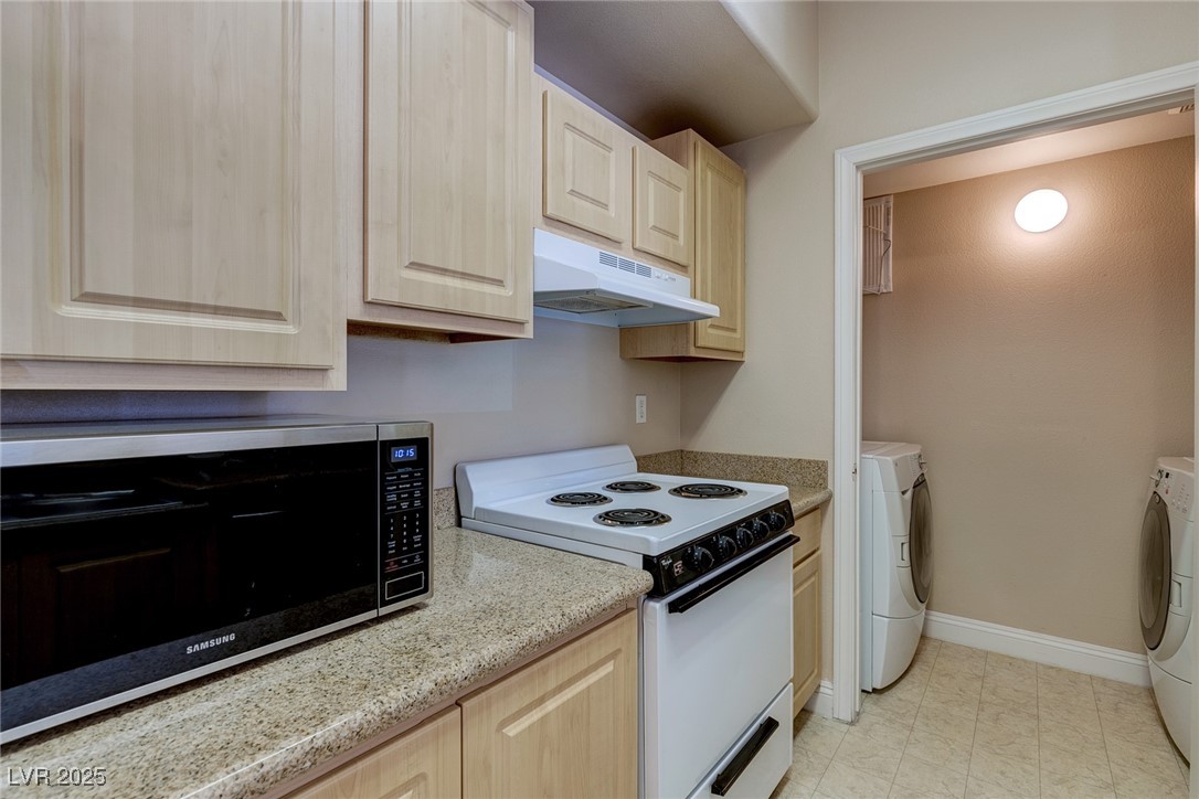 8000 West Badura Avenue 1130 Property Photo 16