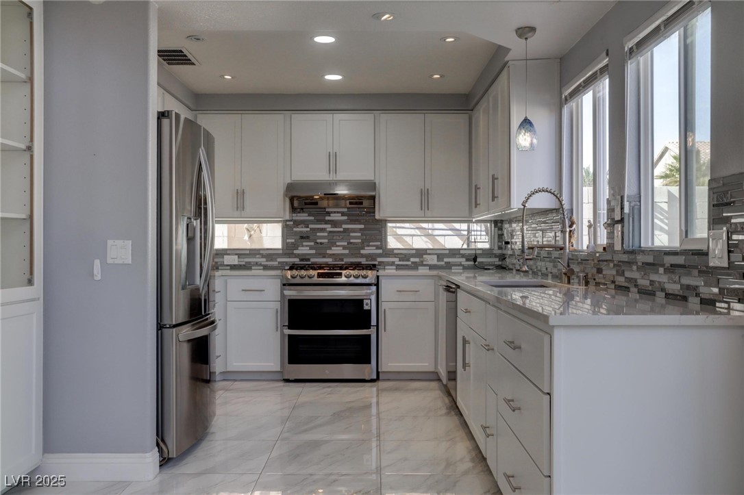 9680 Granite Gorge Court Property Photo 13