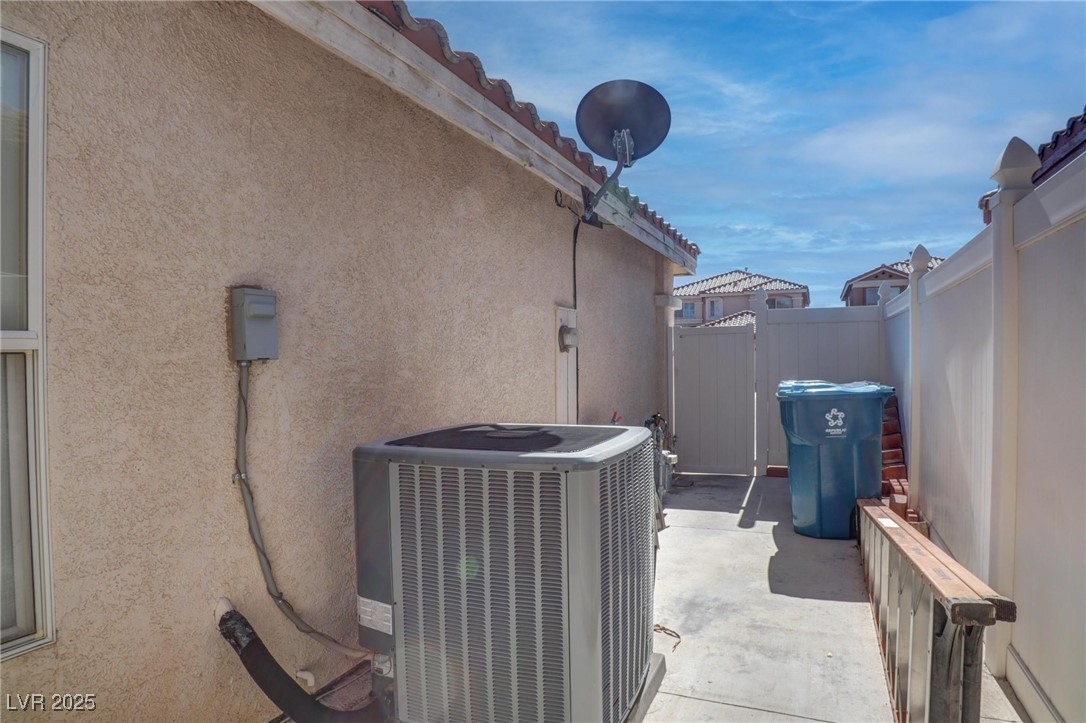 9680 Granite Gorge Court Property Photo 44