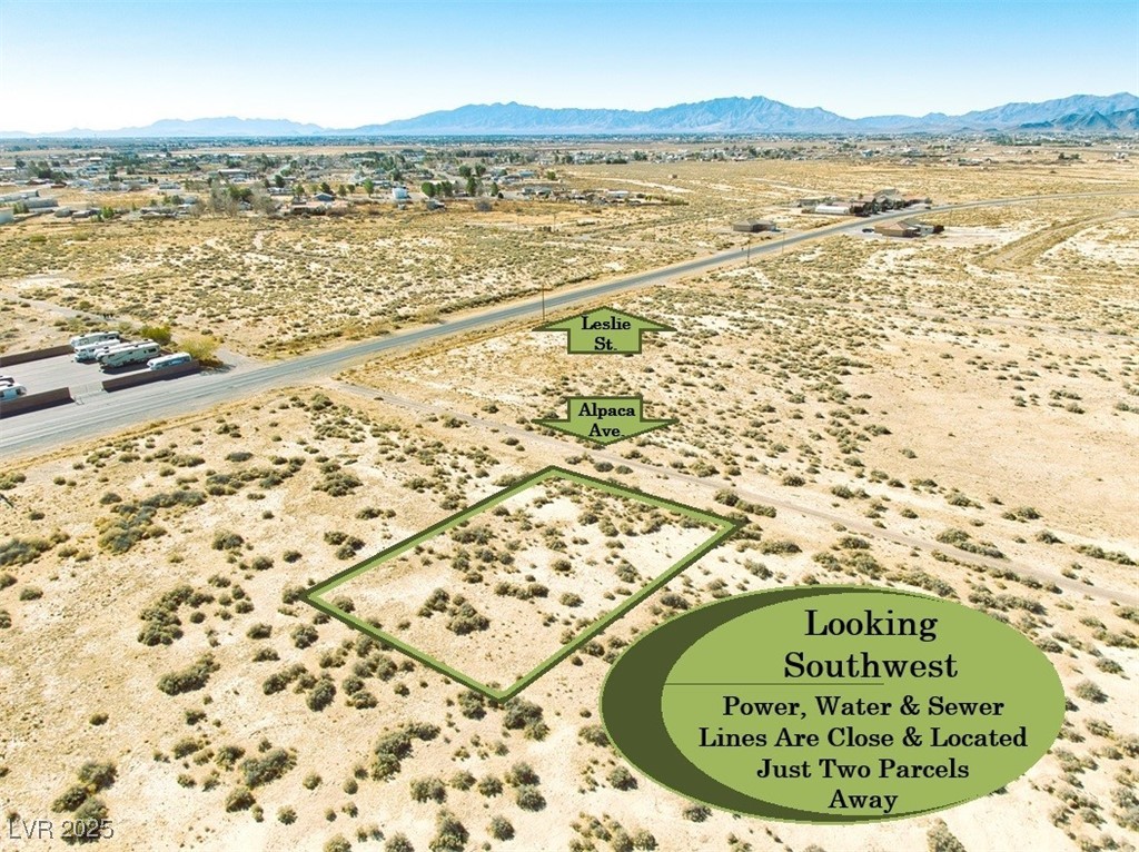 6271 North Alpaca Avenue Property Photo 4