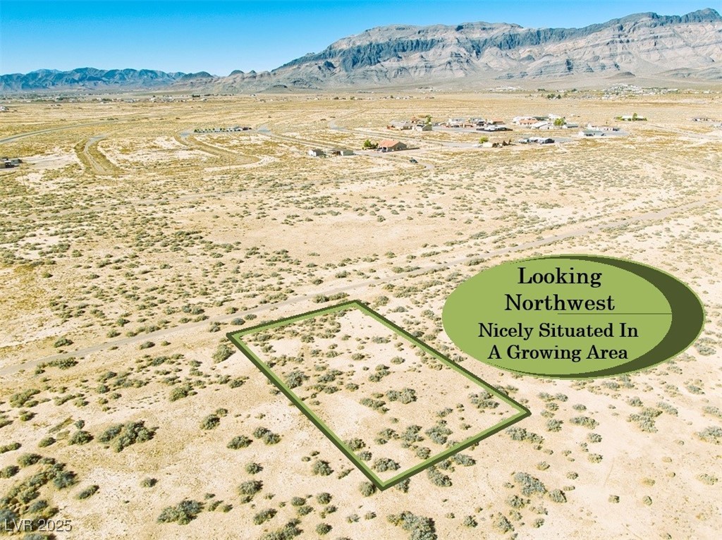 6271 North Alpaca Avenue Property Photo 8
