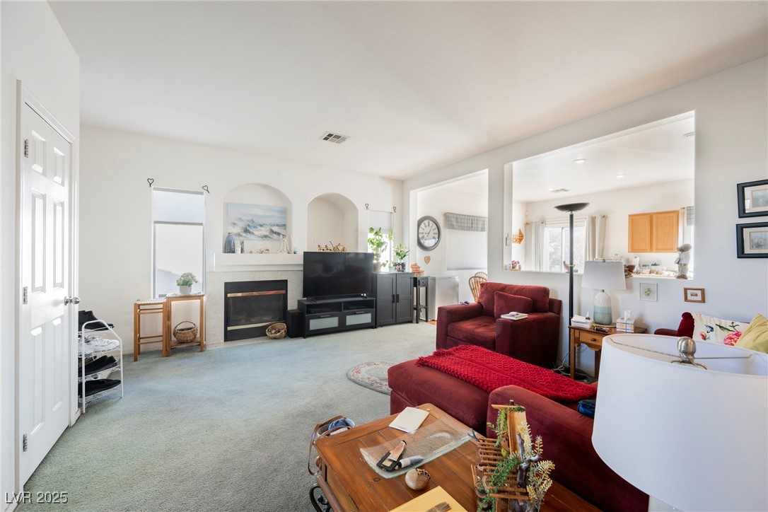 186 Shaded Peak Street Property Photo 7