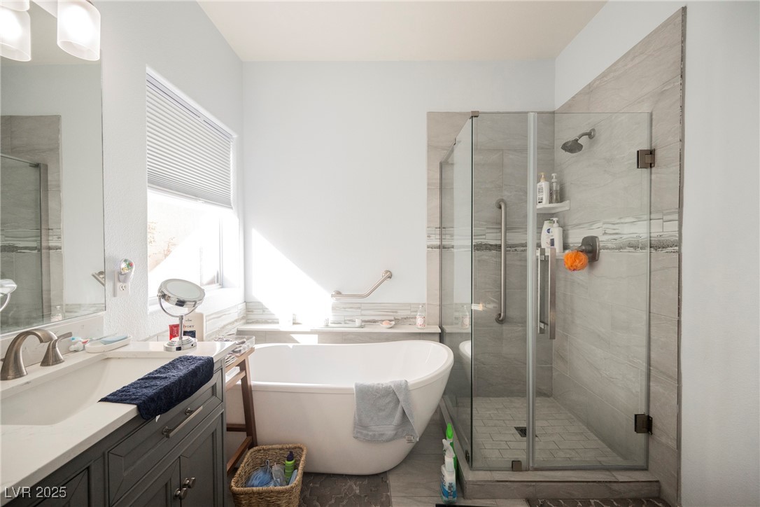 186 Shaded Peak Street Property Photo 20