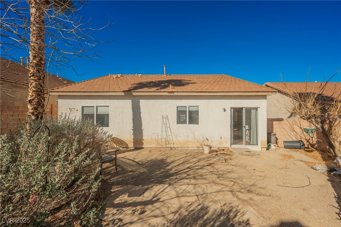 186 Shaded Peak Street Property Photo 36