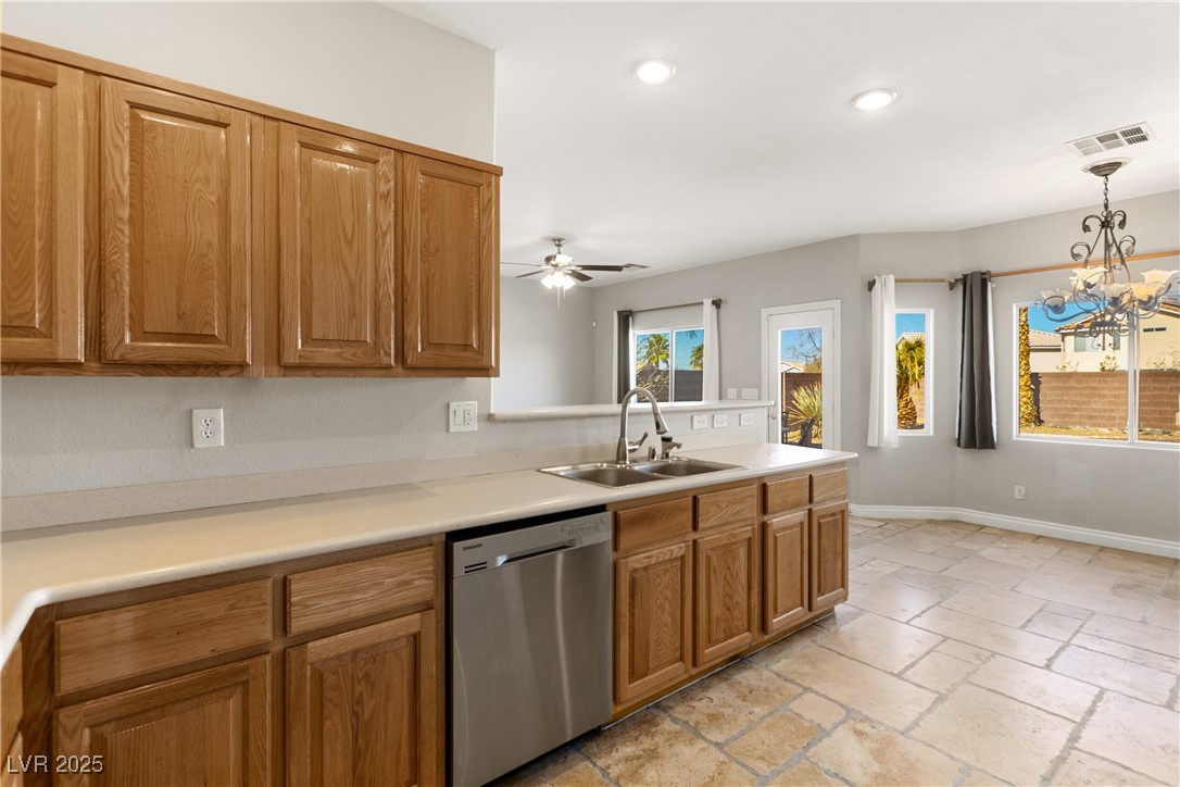 2276 Laramine River Drive Property Photo 15