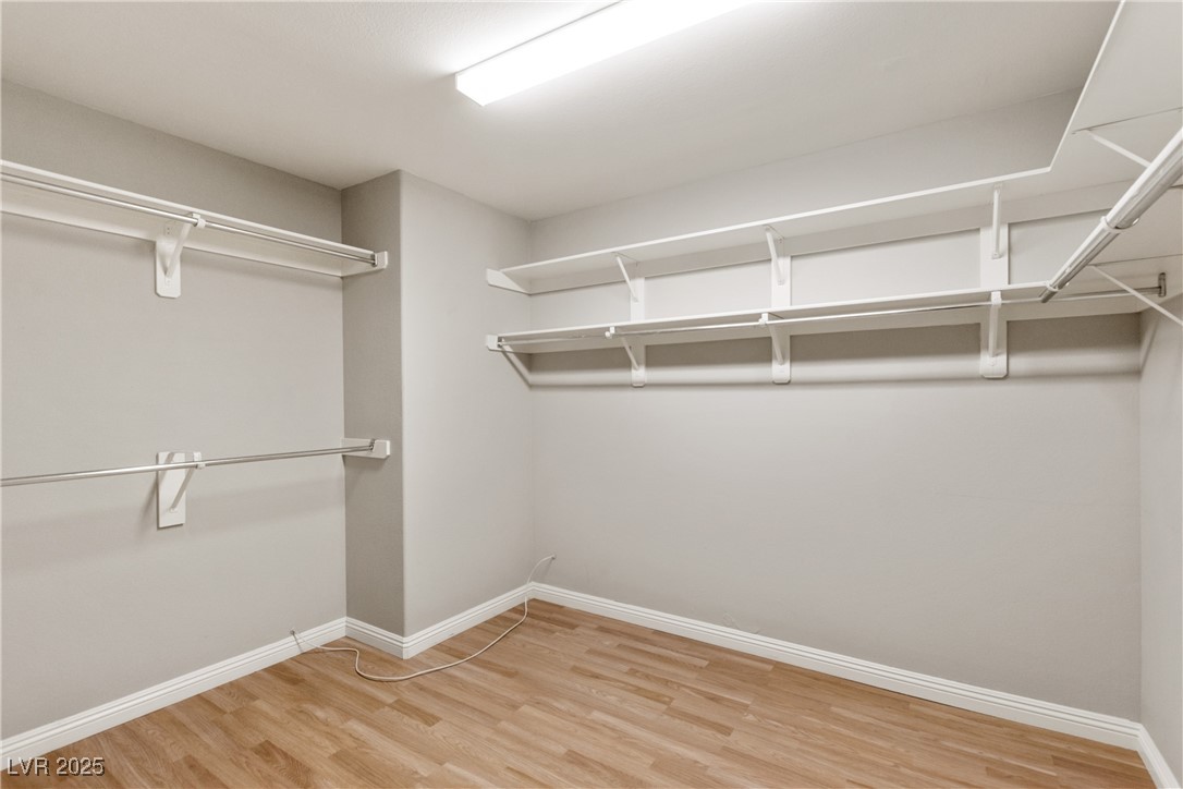 2276 Laramine River Drive Property Photo 28
