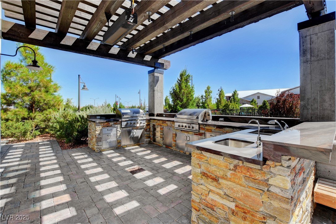 8525 Stokestone Street Property Photo 81