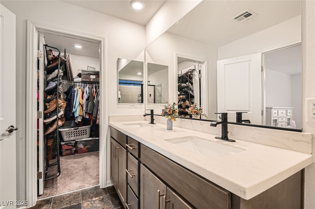 10393 Rose Palisade Street Property Photo 20