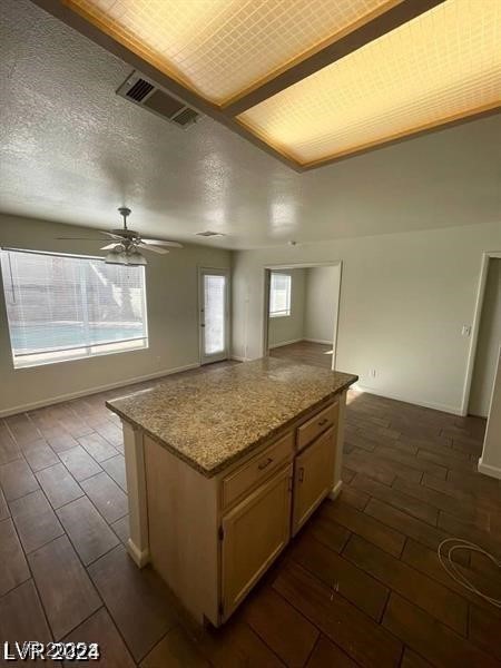 1213 Daytona Lane Property Photo 23