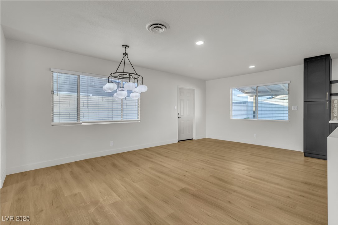 4578 Ridgedale Avenue Property Photo 14