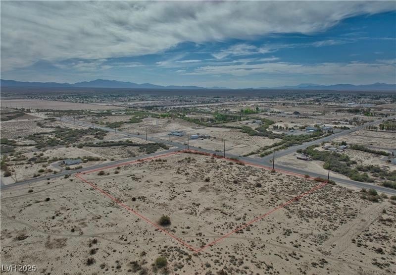 3920 East Thousandaire Boulevard Property Photo 3