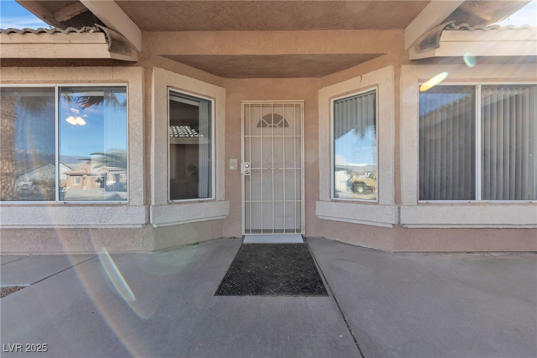 5841 Doubletree Road Property Photo 2
