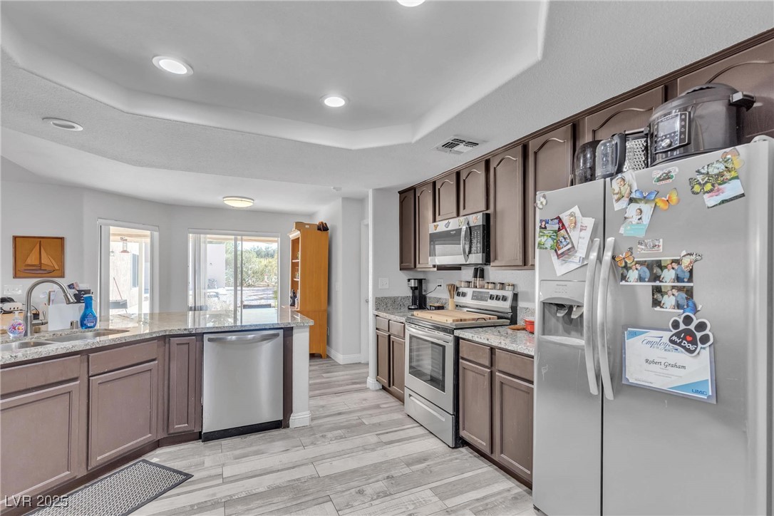 5841 Doubletree Road Property Photo 4