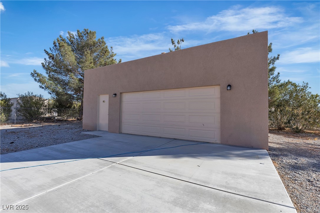 5841 Doubletree Road Property Photo 25