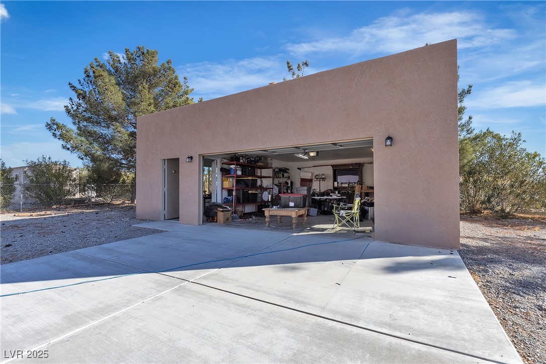 5841 Doubletree Road Property Photo 26