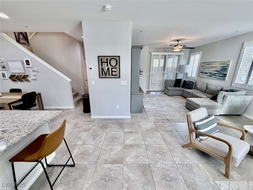 6145 Scarlet Leaf Street Property Photo 7