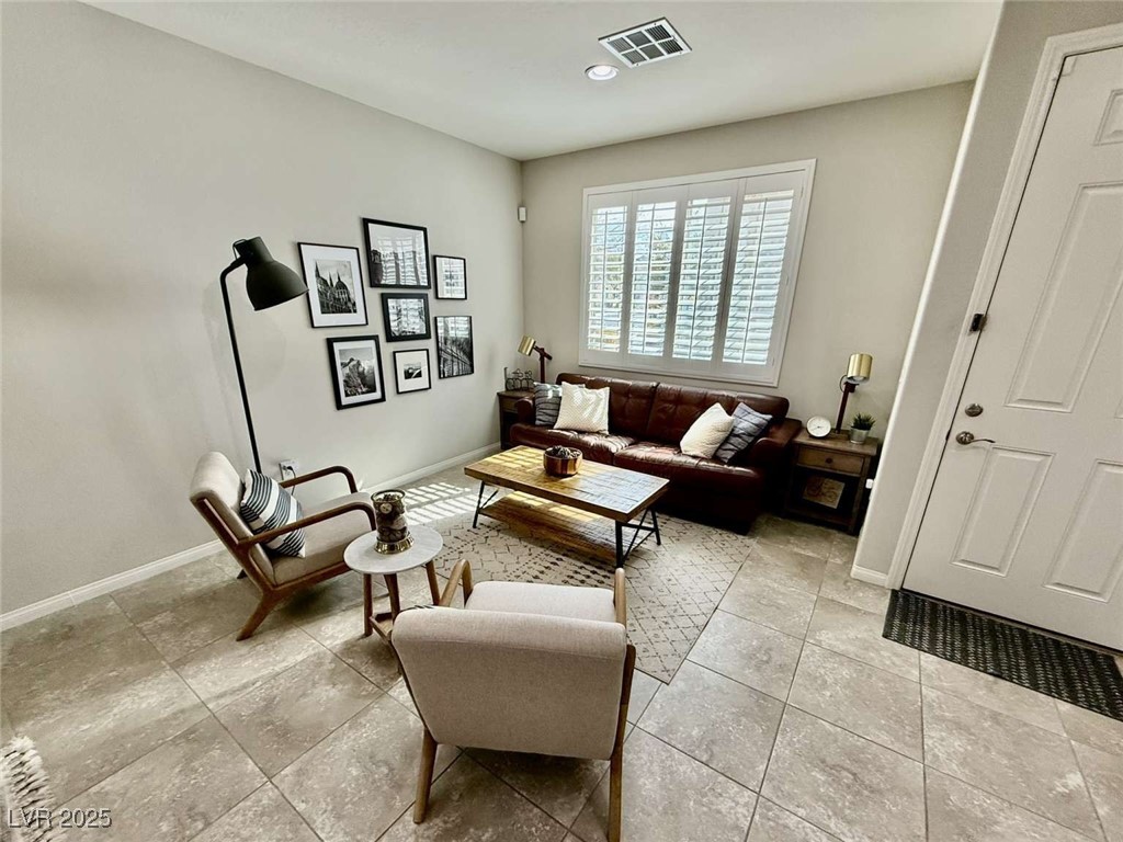 6145 Scarlet Leaf Street Property Photo 13