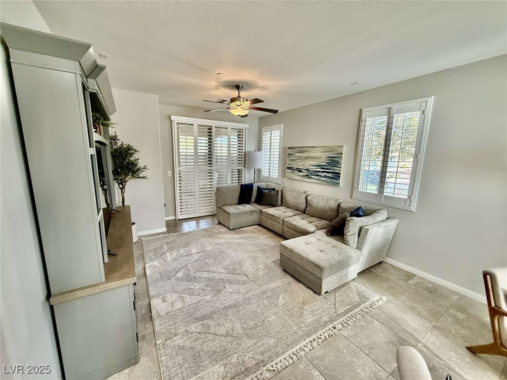 6145 Scarlet Leaf Street Property Photo 14
