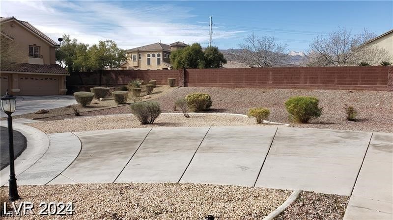 4798 Luna Ridge Court Property Photo 5